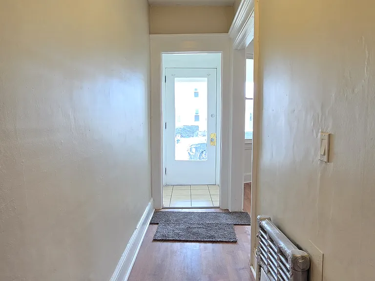 543 N Sumner Ave — Photo 2