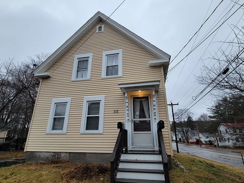 111 Rumford St #4