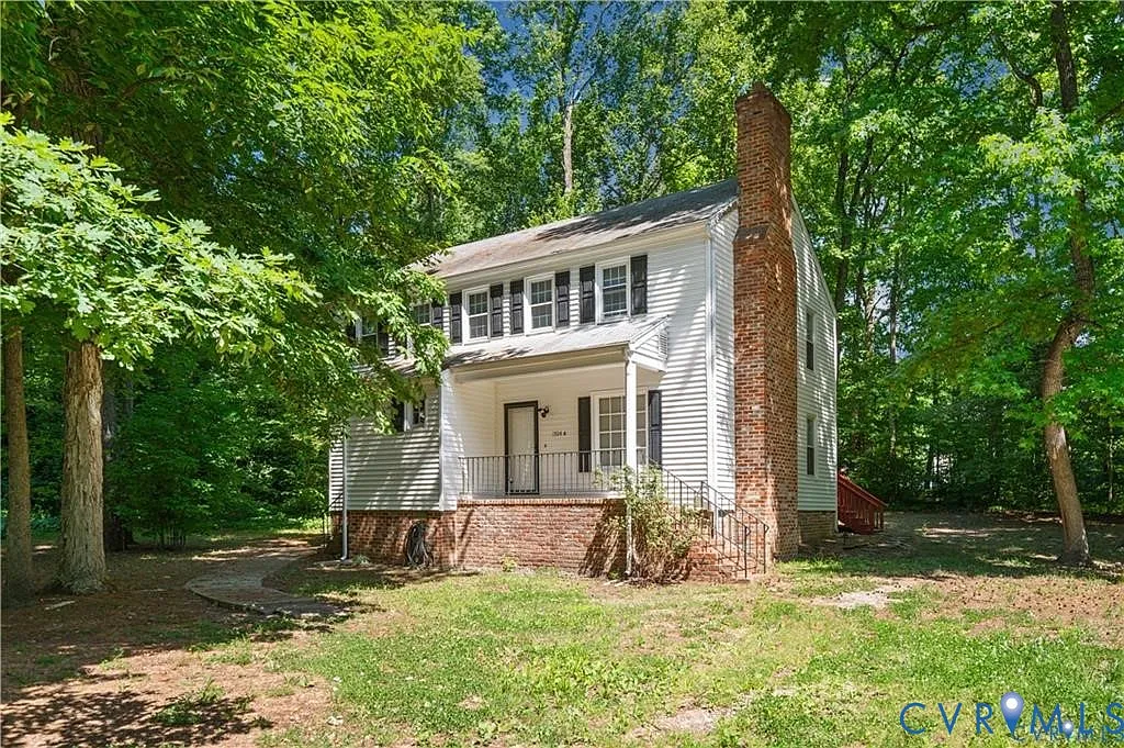 2 bed, 1.0 bath, 1008 sqft, $1,645 — Photo 2