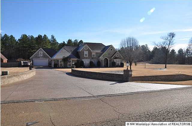 1st image of 5124 Meadow Pointe Dr