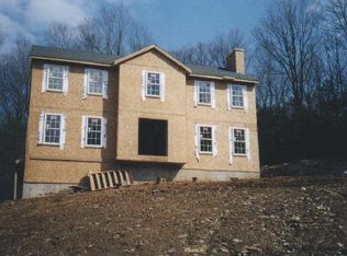 2 Old Fish House Rd, Monroe, CT 06484