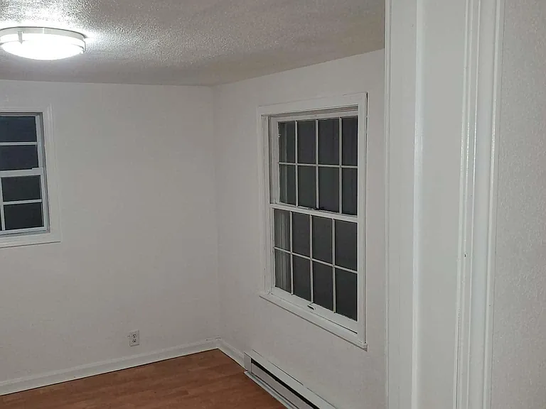 925 W Main St — Photo 12