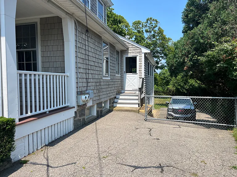 13 Spooner St — Photo 3
