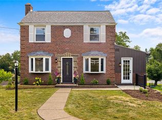 610 Perrymont Rd, Pittsburgh, PA 15237