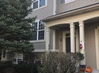 31581 Tall Grass Ct #3, Lakemoor, IL 60051