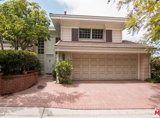 2270 The Ter, Los Angeles, CA 90049