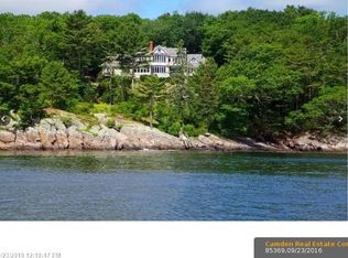 36 Roxmont Rd, Rockport, ME 04856