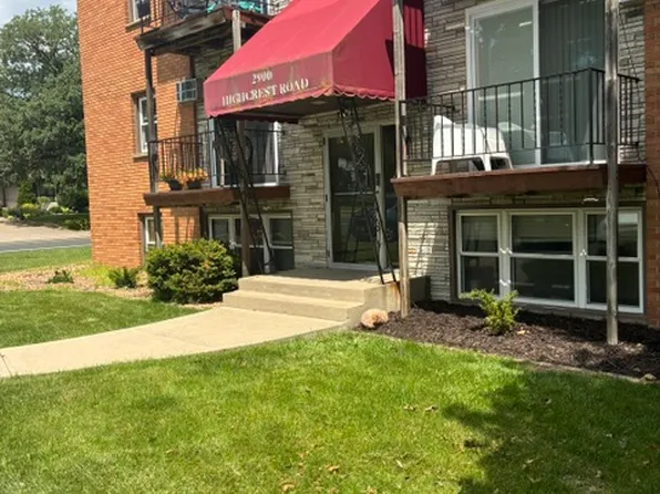 2900 Highcrest Rd N APT 1, Saint Paul, MN 55113