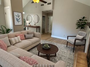 420 S Las Vegas Trl, White Settlement, TX 76108