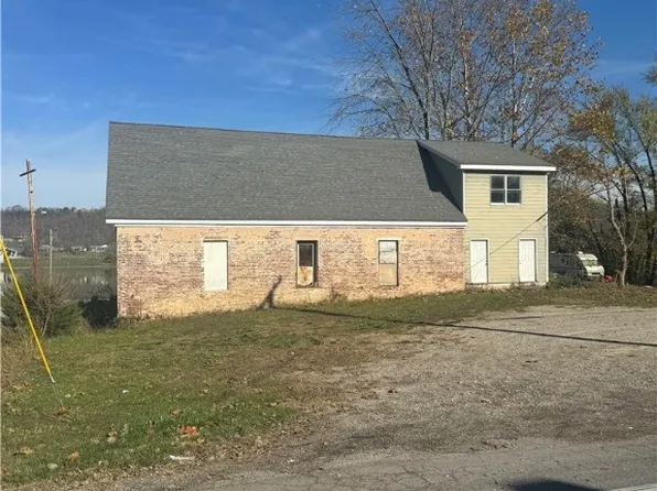 8 Hwy 36, Milton, KY 40045