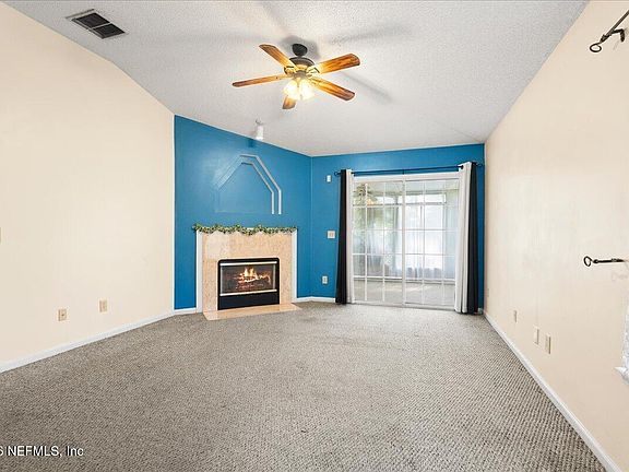 4th image of 1655 SPRING BRANCH Drive E