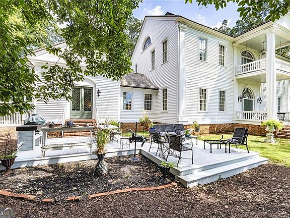 9th image of this home