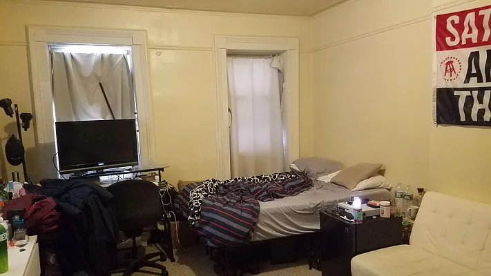 Rented by Bruma Realty LLC | media 21