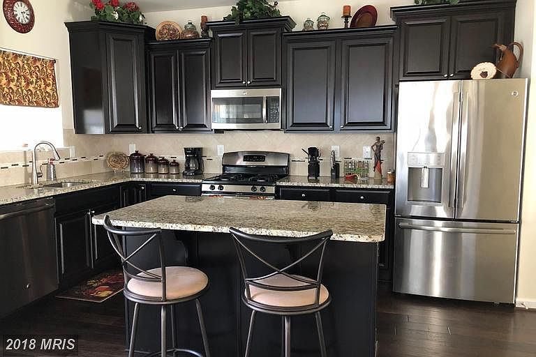 2nd image of 2837 Coppersmith Pl