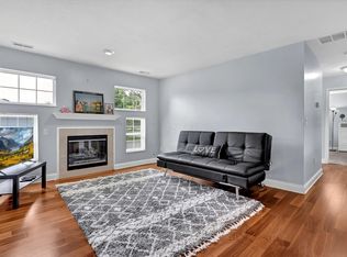 8396 Greyhawk Cir, Columbus, OH 43240