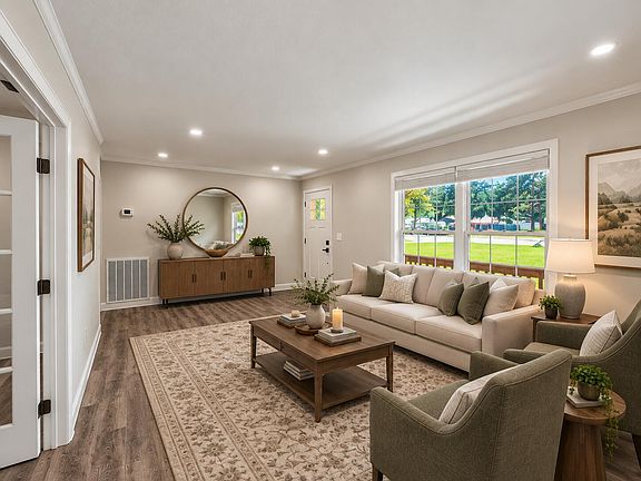 5th image of 813 Kay Cir