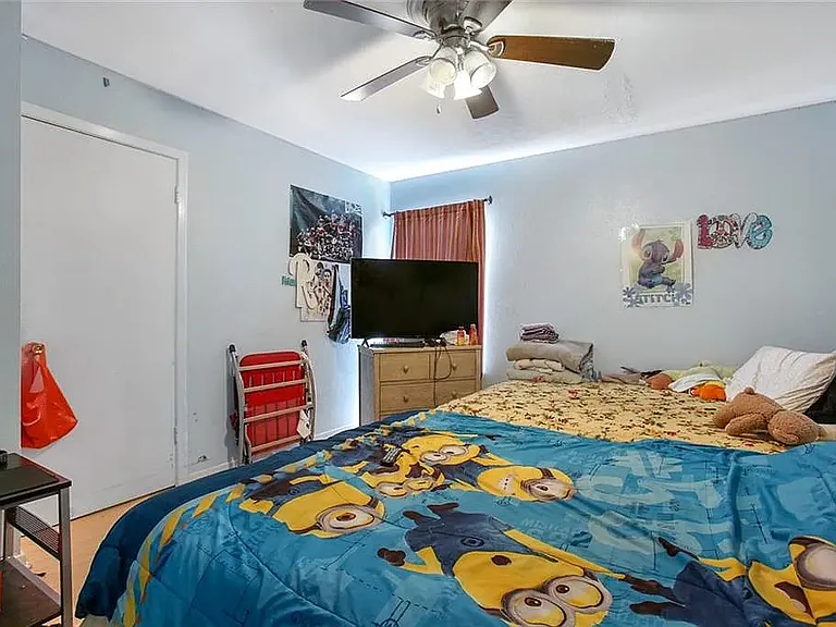 1140 Lake Ave — Photo 7