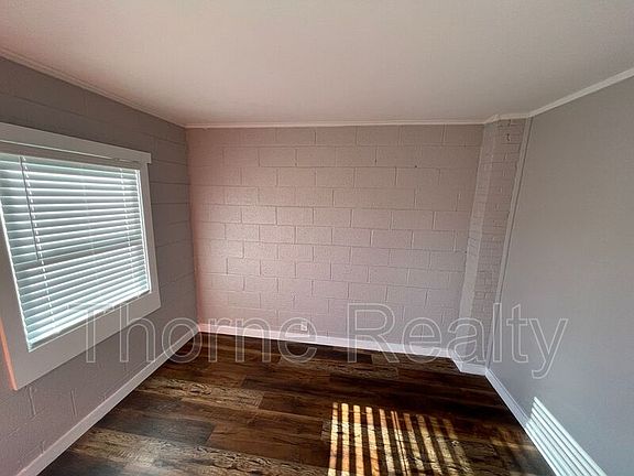 2nd image of 640 Cleveland St