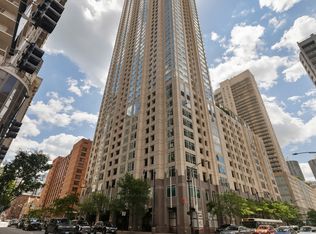 33 W Ontario St APT 30H, Chicago, IL 60654