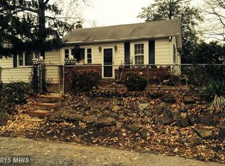 414 Salisbury Rd, Edgewater, MD 21037