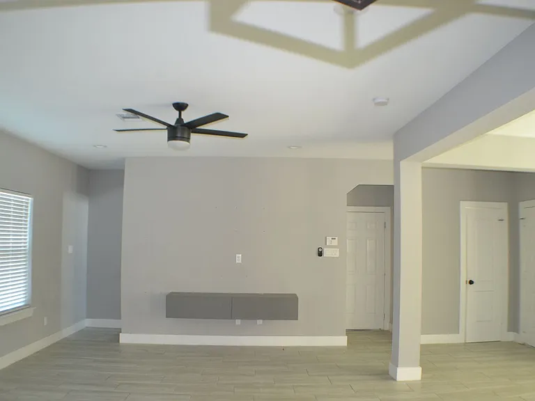 9837 Fabiola Dr — Photo 10