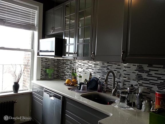 3rd image of 646 Leonard St APT 3R