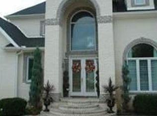 485 Conkinnon Dr, Lenoir City, TN 37772