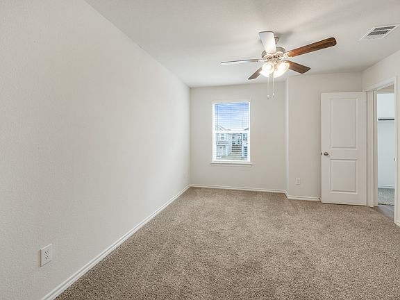 3rd image of 6022 Primrose Rd