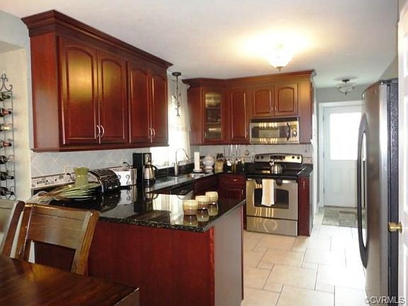 2nd image of 9176 Harvey Hollow Dr
