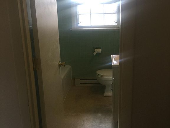 5th image of 1117 Sandusky Dr #B