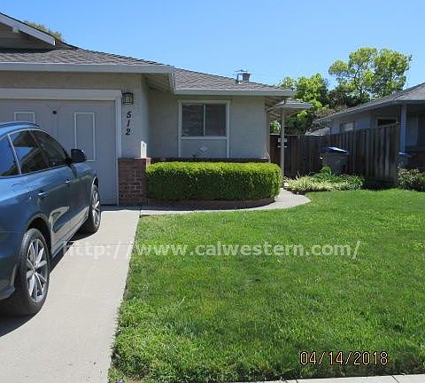 2nd image of 512 Northlake Dr