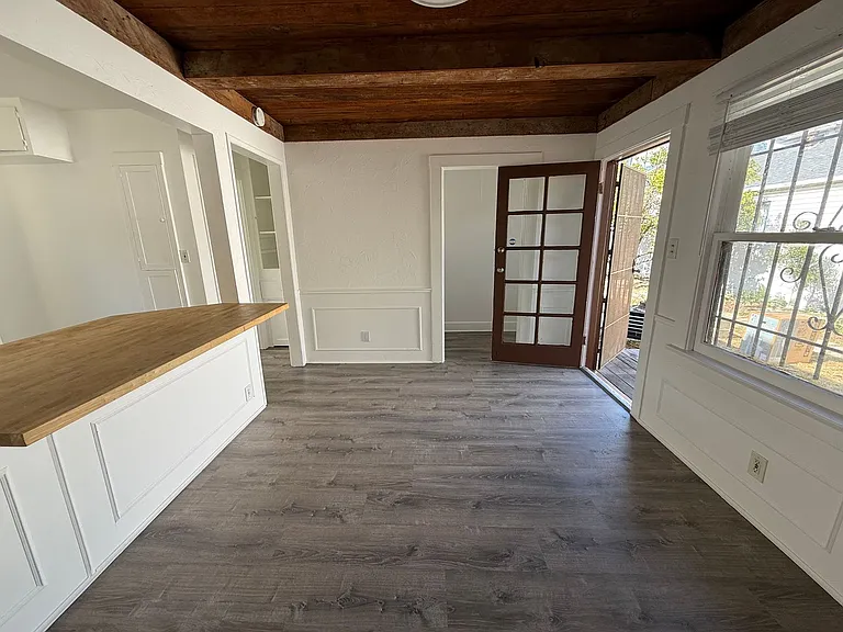 6028 Eleanor Ave #6028 — Photo 4