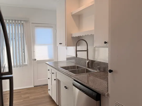 1727 Scott Rd APT J, Burbank, CA 91504