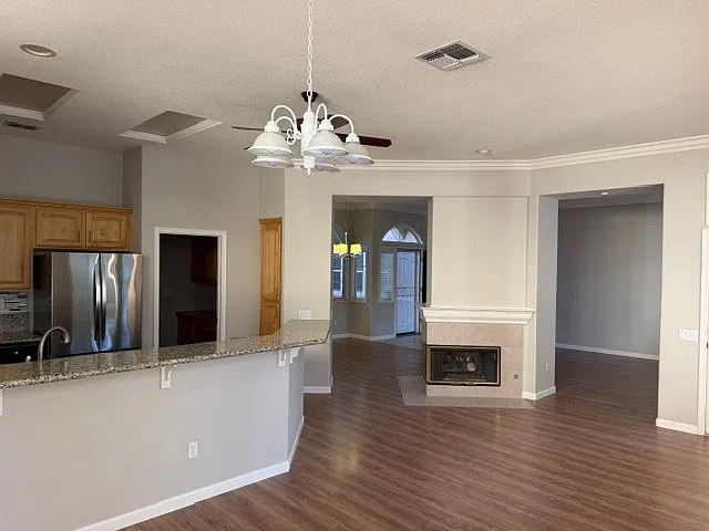 3 bed, 1781 sqft, $2,850 — Photo 4