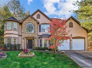 1175 Falkirk Ln, Stone Mountain, GA 30087