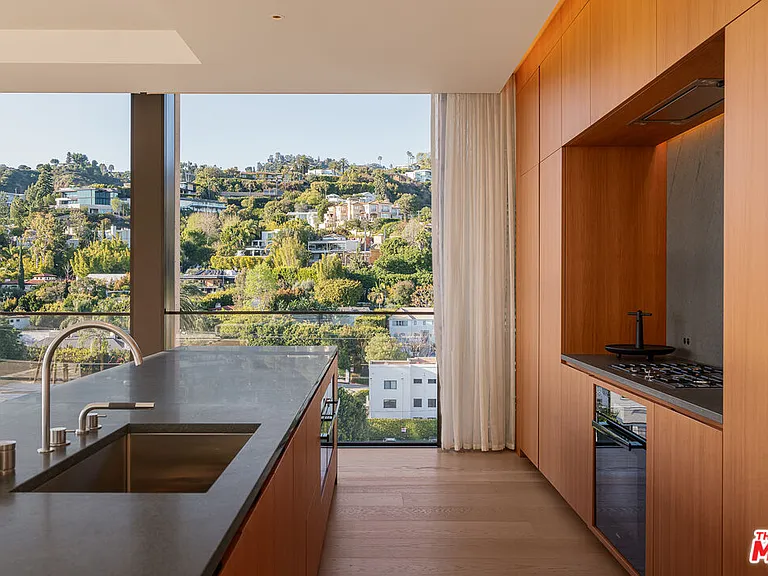9040 W Sunset Blvd #1001 — Photo 7