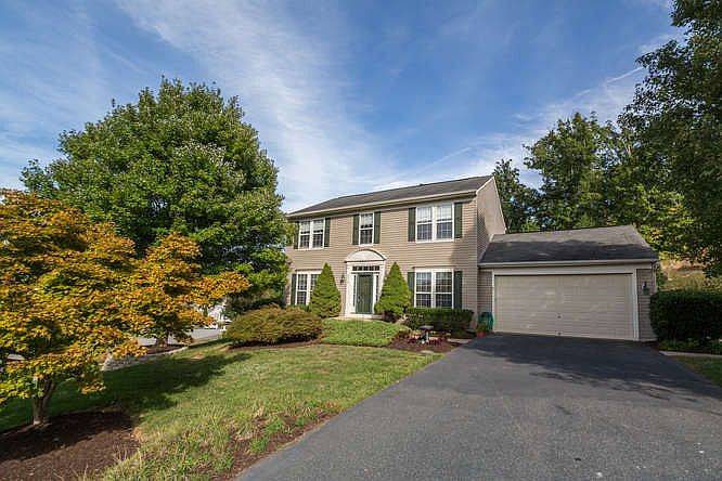 1st image of 3715 Carlyle Ct