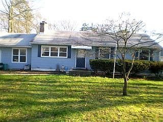 1st image of 210 Anthony Ave