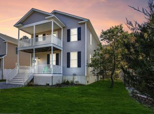 607 Chester River Beach Rd, Grasonville, MD 21638