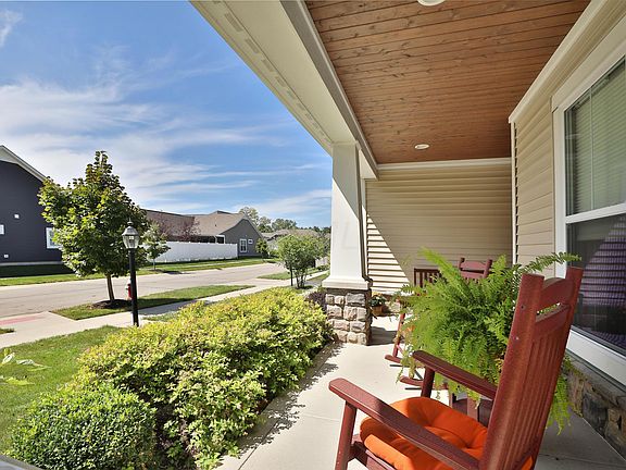 3rd image of 5714 Camlin Pl #16