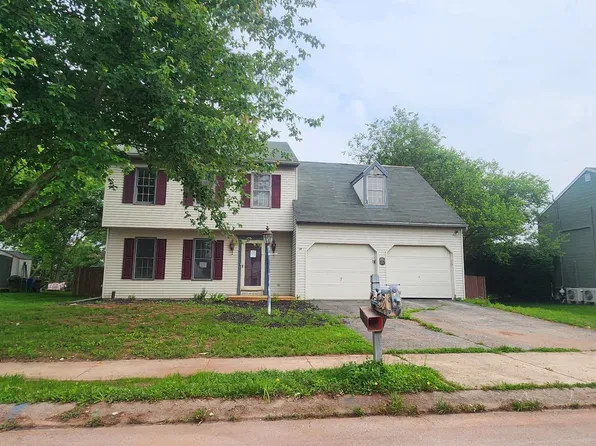2761 Olde Field Dr, York, PA 17408