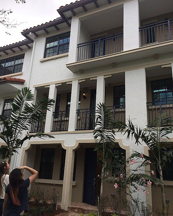 1st image of 11338 Sw 15th Street