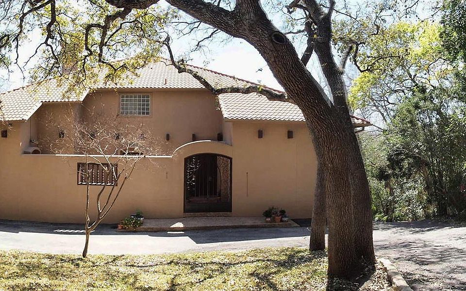 1st image of 4607 Laurel Canyon Dr