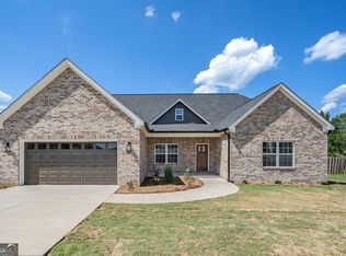 37 Keating St, Chatsworth, GA 30705