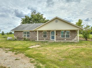 22676 N Creager Rd, Haskell, OK 74436