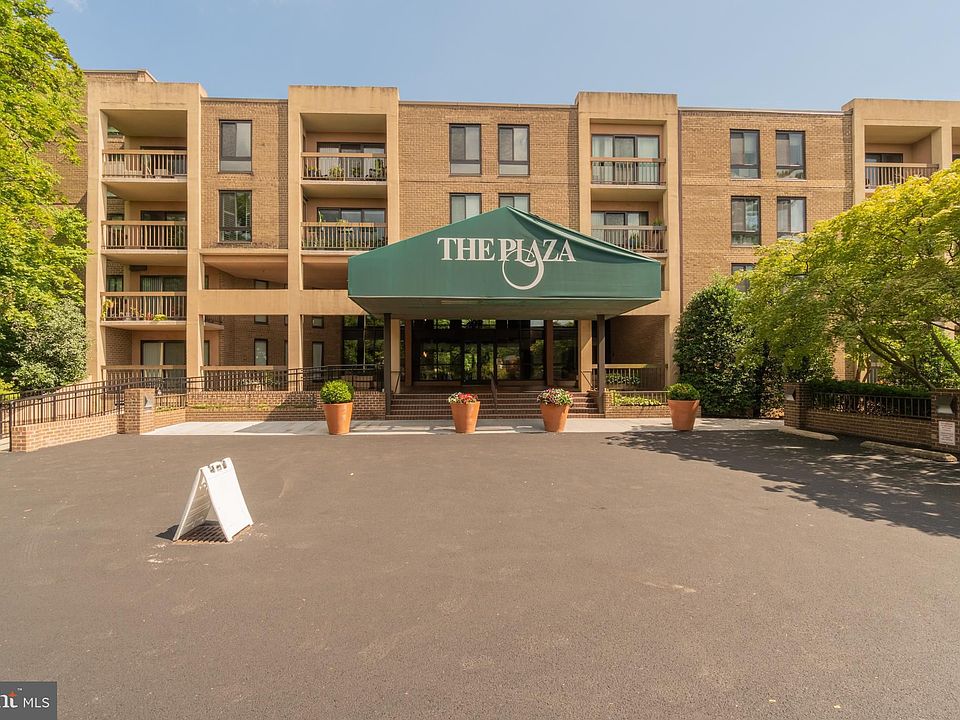 1st image of 805 N Howard St APT 438