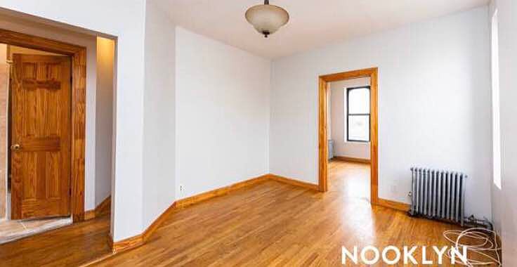 1st image of 224 Sterling St #10