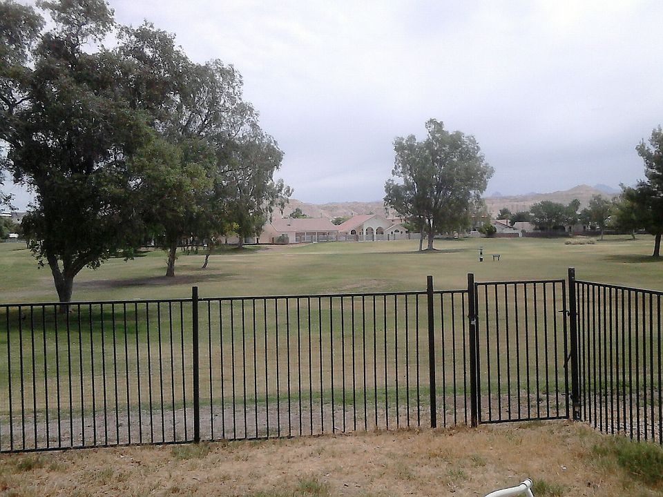 2nd image of 2940 Camino Del Rio