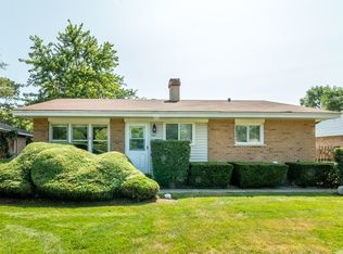 407 Park Ave, Wheeling, IL 60090