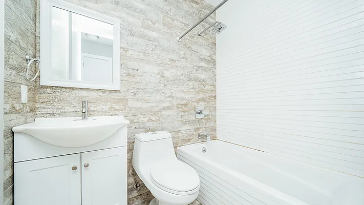 Rented by Nooklyn NYC LLC | media 3